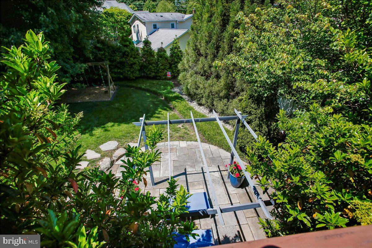 2134 EMILYS LANE