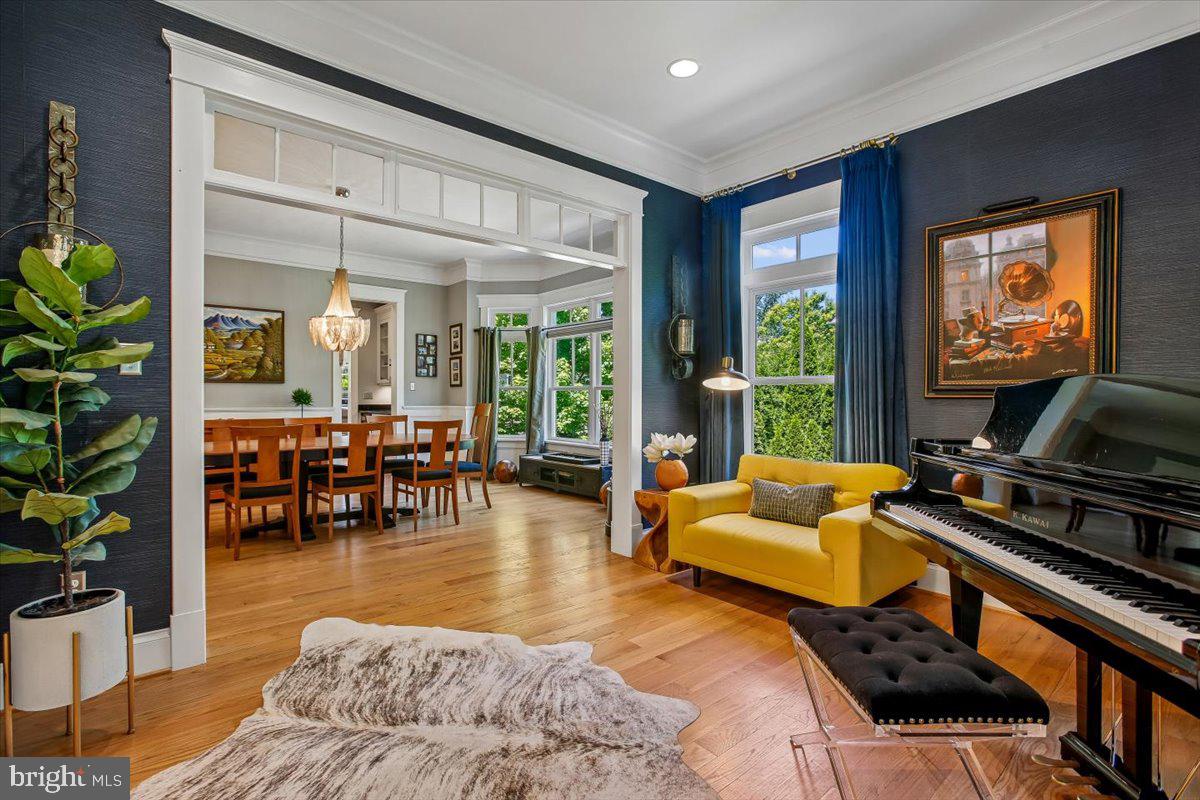 2134 EMILYS LANE