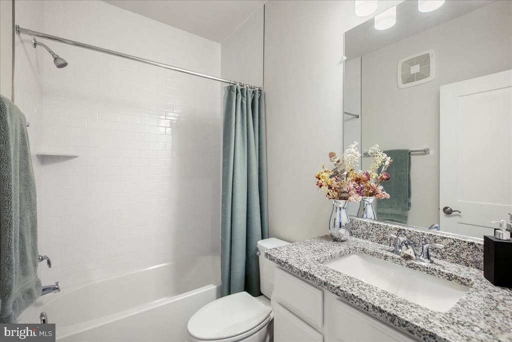 4153 RED MULBERRY DRIVE Unit: 20