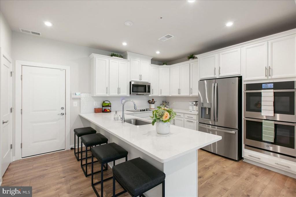 4153 RED MULBERRY DRIVE Unit: 20