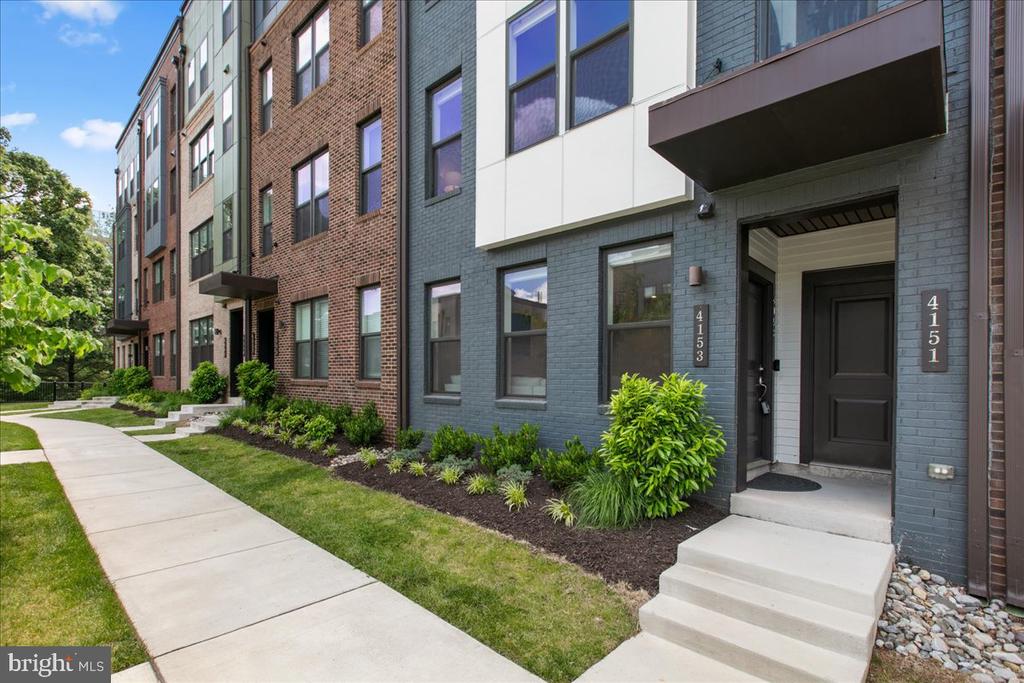 4153 RED MULBERRY DRIVE Unit: 20