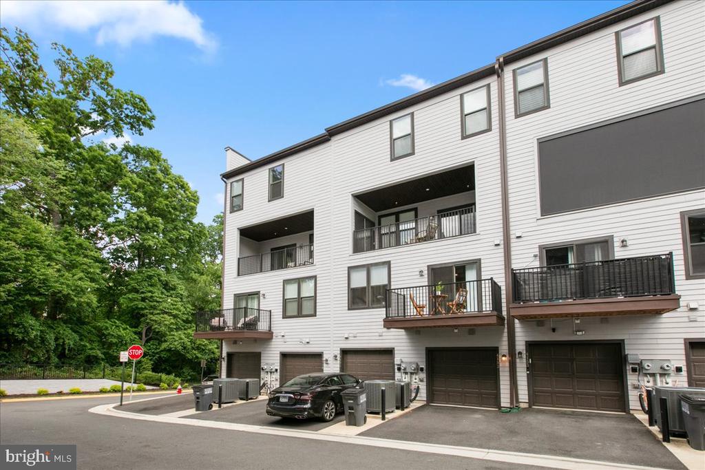 4153 RED MULBERRY DRIVE Unit: 20