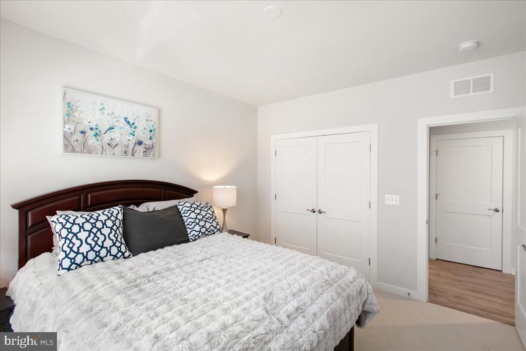 4153 RED MULBERRY DRIVE Unit: 20