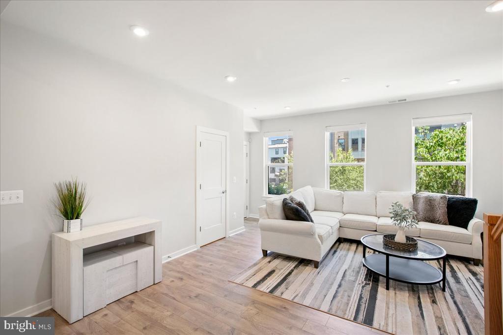 4153 RED MULBERRY DRIVE Unit: 20