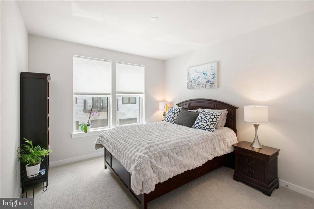 4153 RED MULBERRY DRIVE Unit: 20