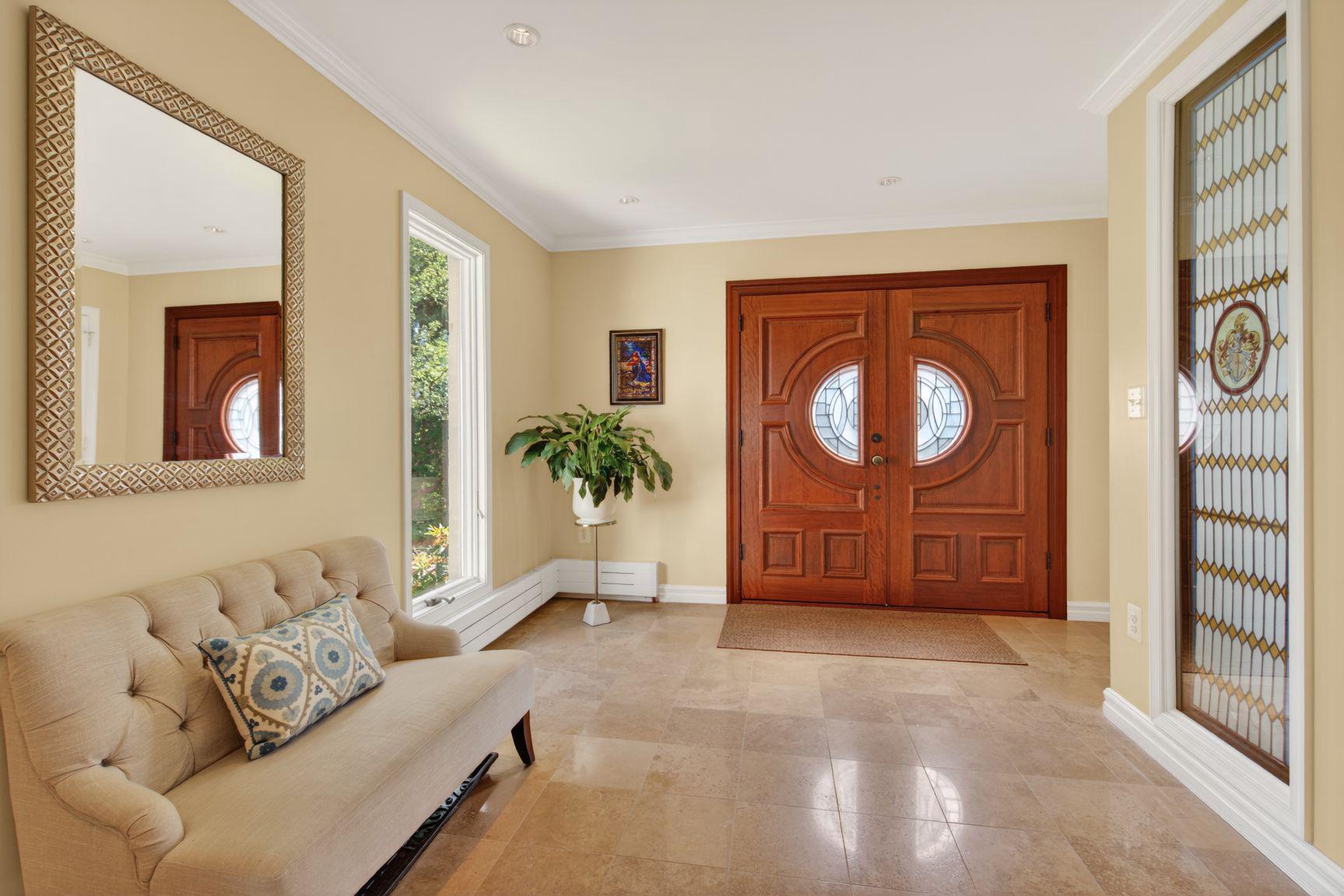 4428 BROOKSIDE DRIVE