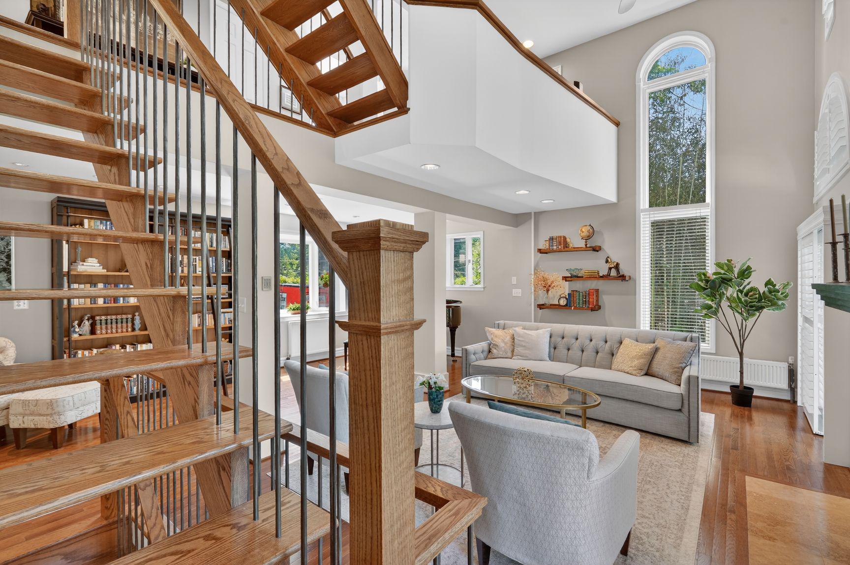4428 BROOKSIDE DRIVE