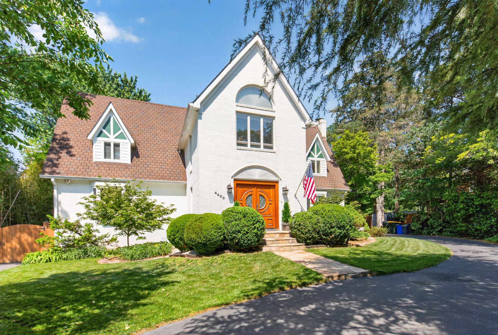 4428 BROOKSIDE DRIVE