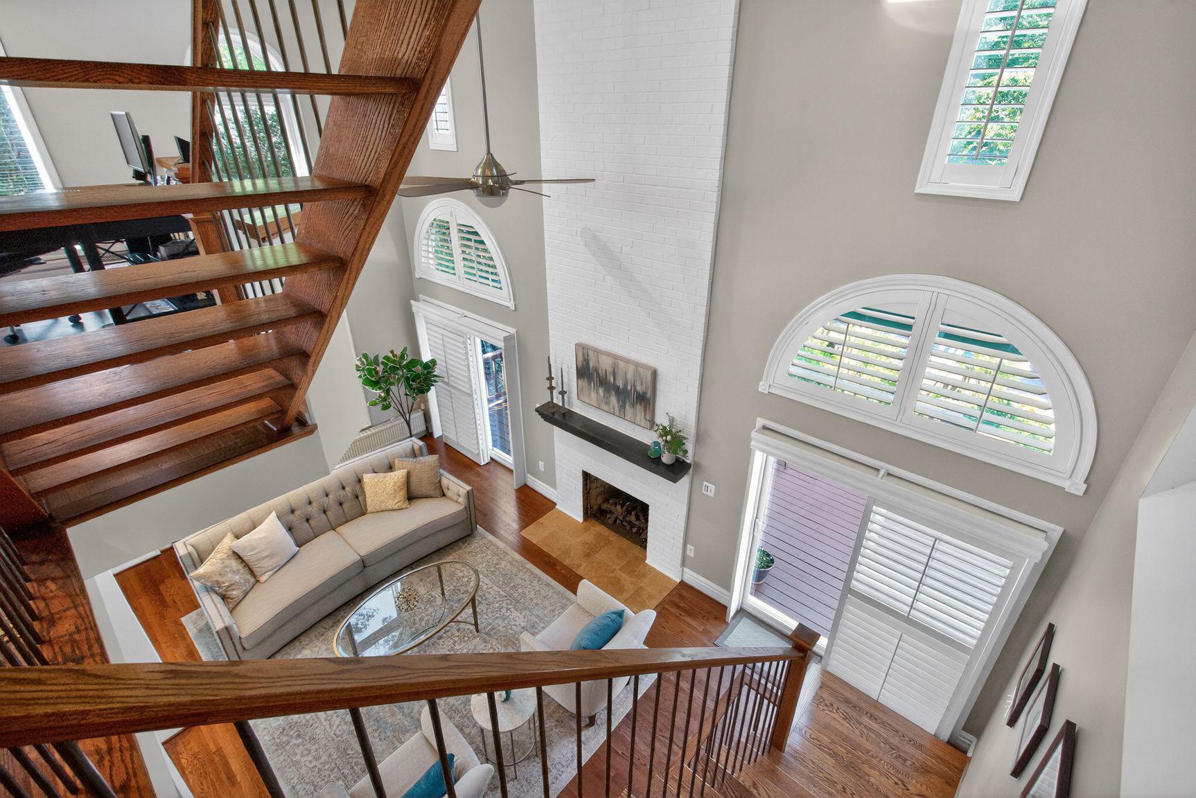 4428 BROOKSIDE DRIVE