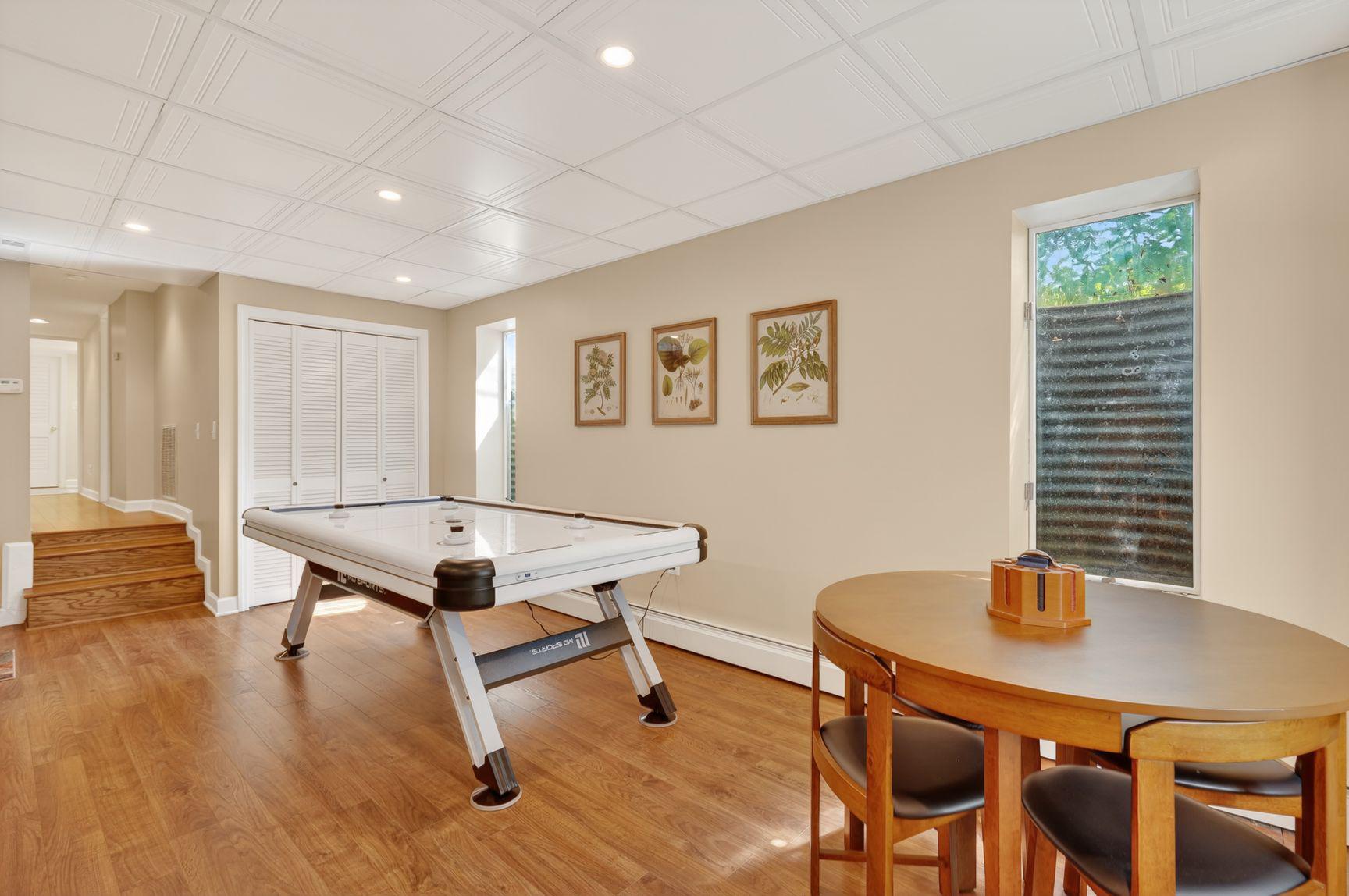4428 BROOKSIDE DRIVE