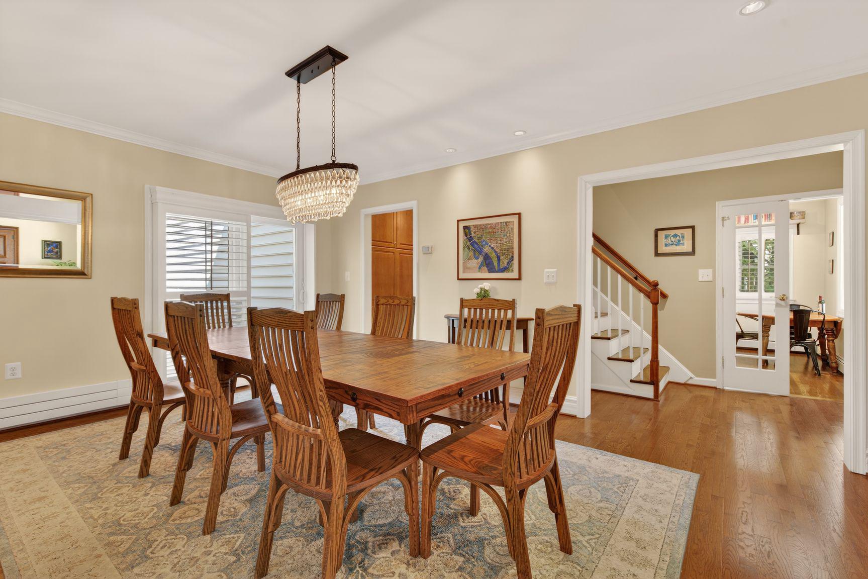 4428 BROOKSIDE DRIVE
