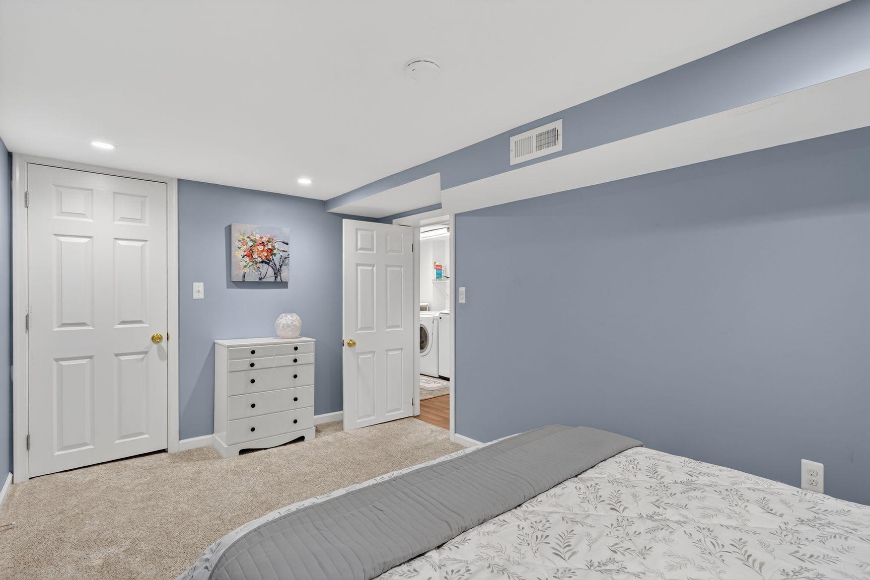 4428 BROOKSIDE DRIVE