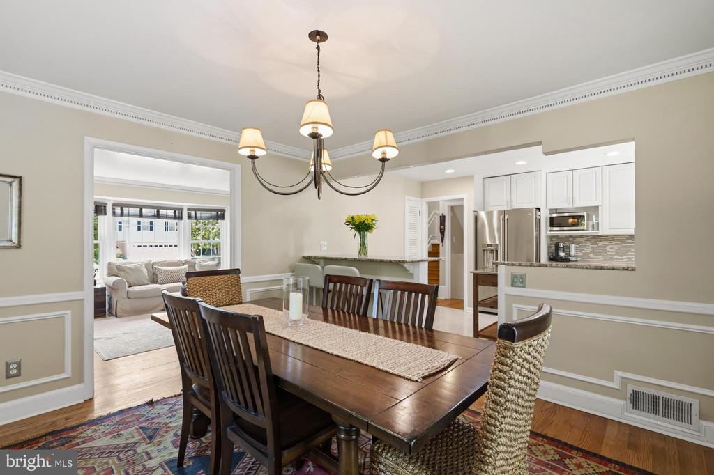 8611 CYRUS PLACE