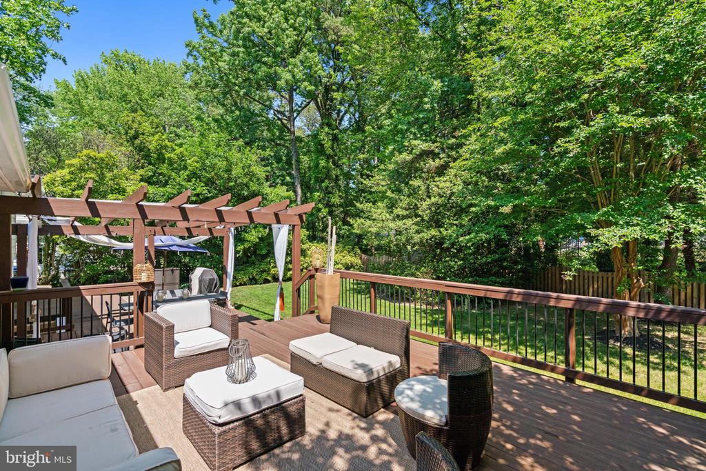 8611 CYRUS PLACE