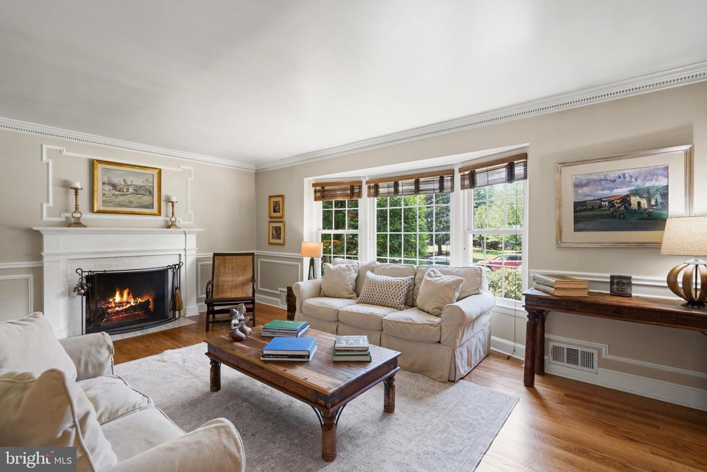 8611 CYRUS PLACE