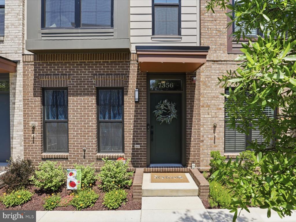 7356 BLADE DRIVE