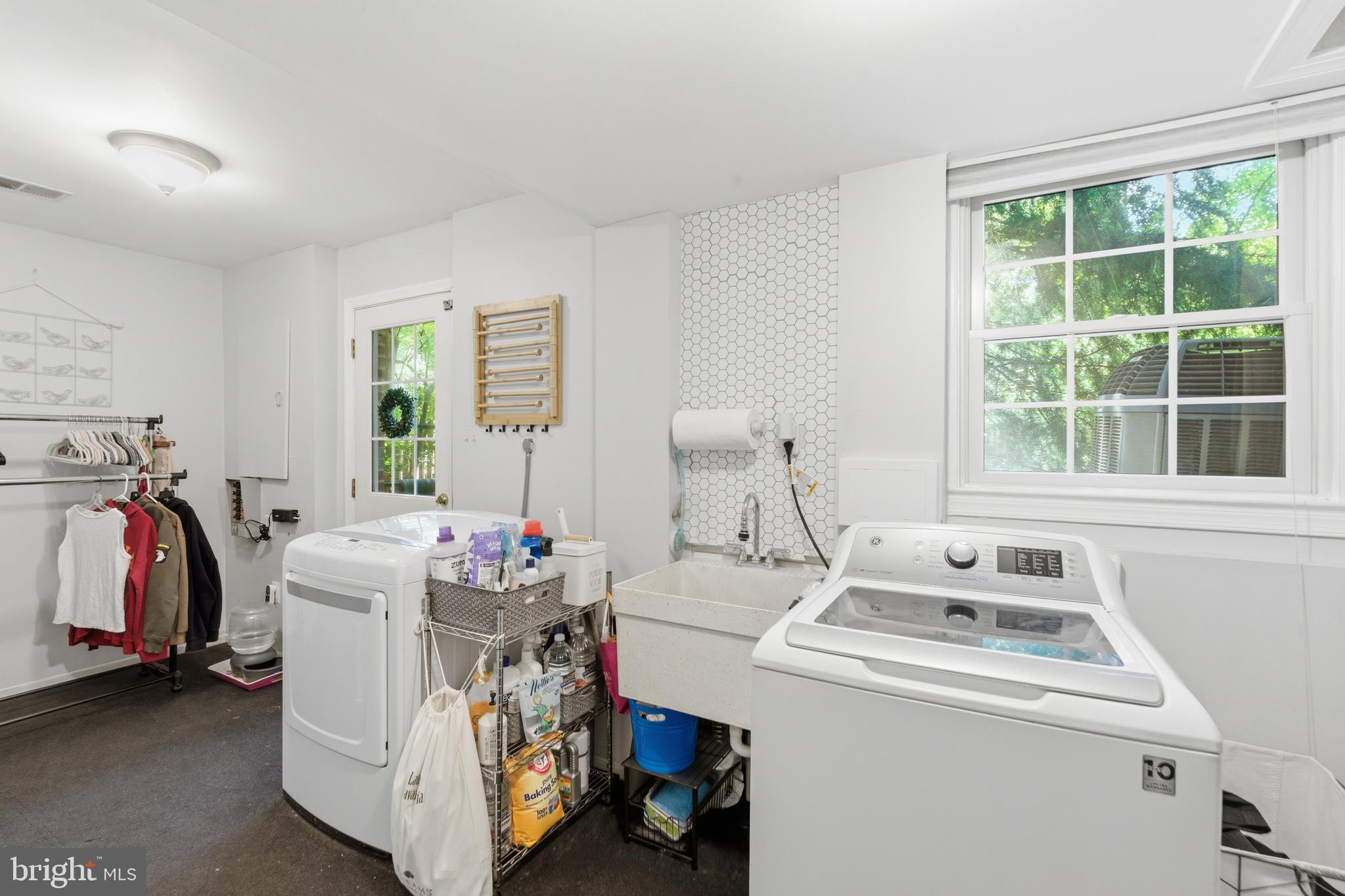 2507 TORON COURT