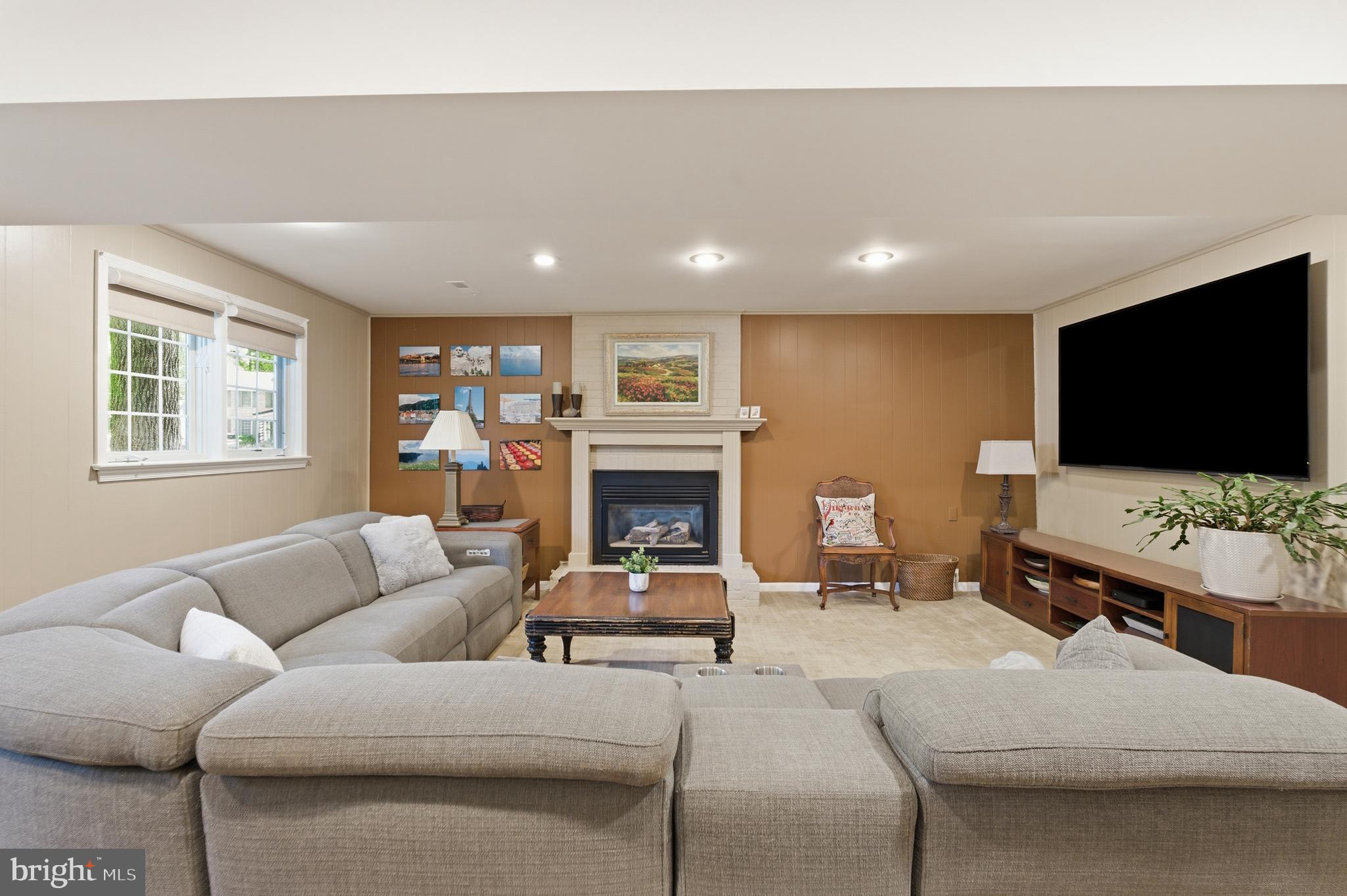 2507 TORON COURT
