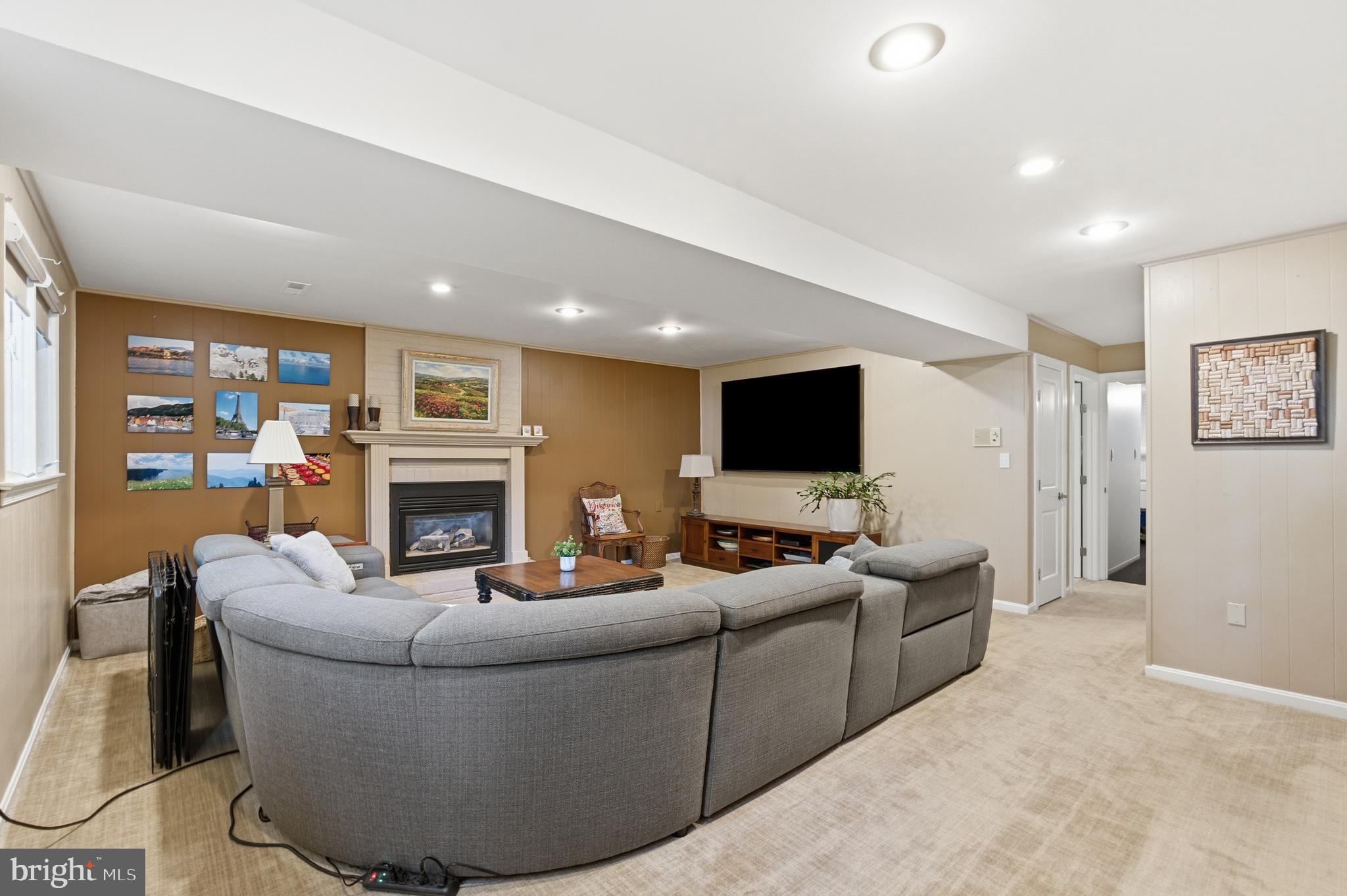 2507 TORON COURT