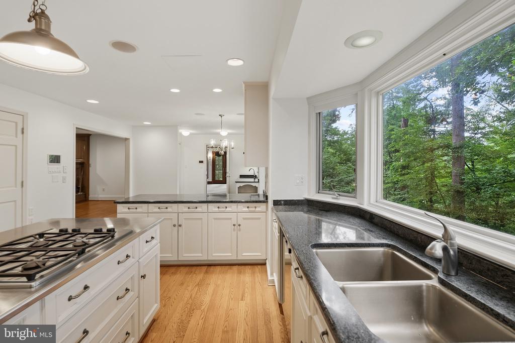 1531 WINDSTONE DRIVE