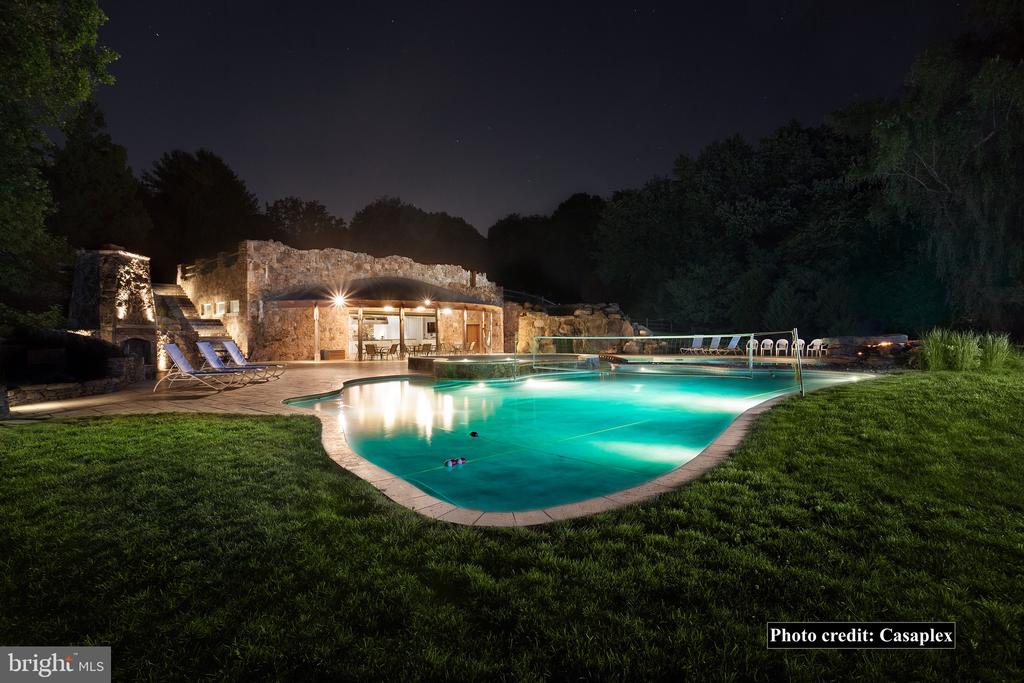 1531 WINDSTONE DRIVE