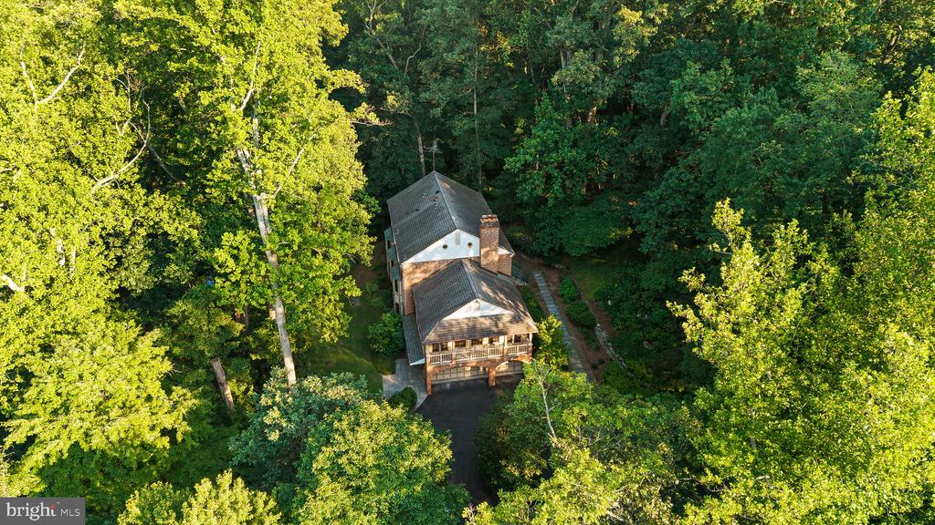 1531 WINDSTONE DRIVE