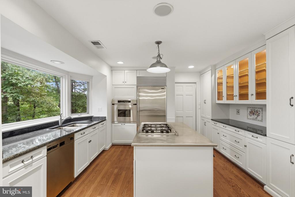 1531 WINDSTONE DRIVE