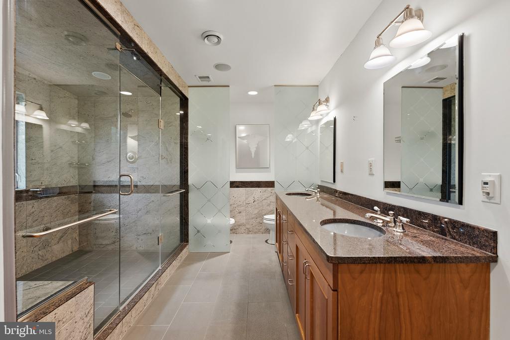 1531 WINDSTONE DRIVE