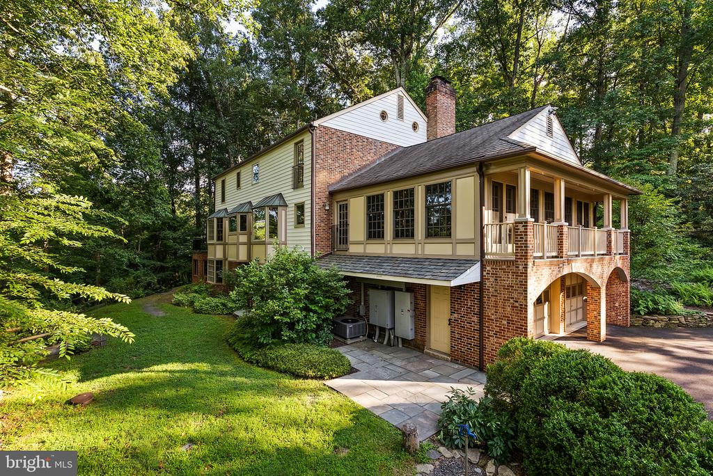 1531 WINDSTONE DRIVE