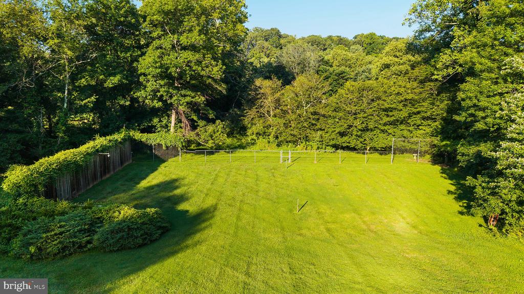 1531 WINDSTONE DRIVE