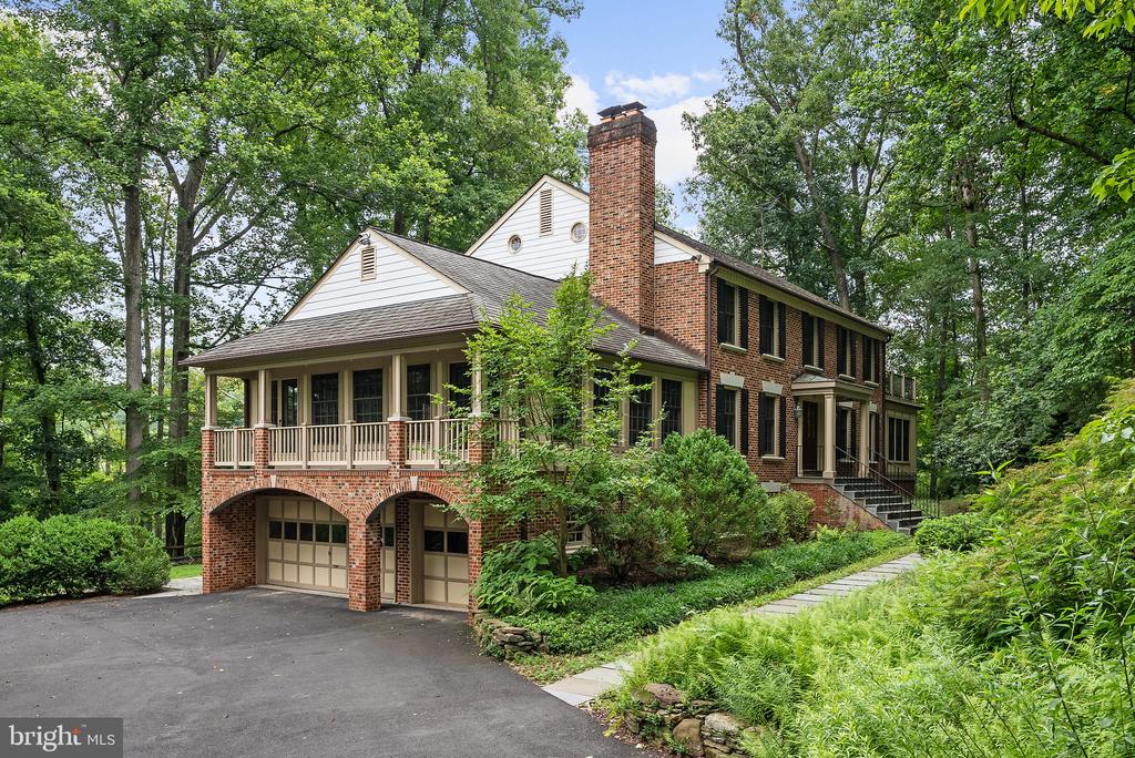 1531 WINDSTONE DRIVE