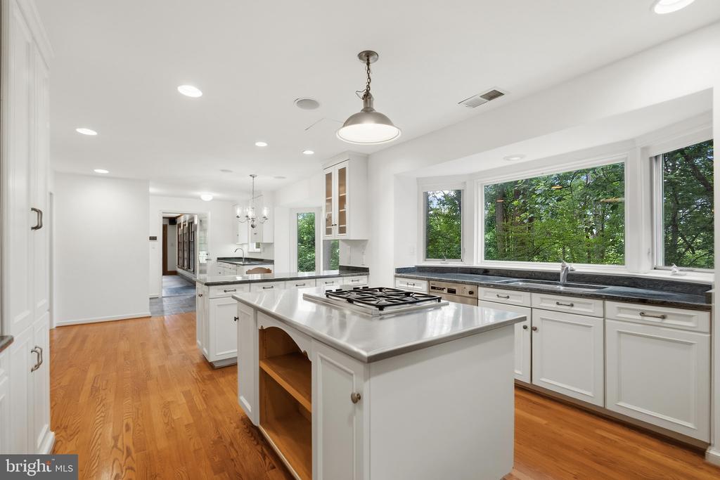 1531 WINDSTONE DRIVE