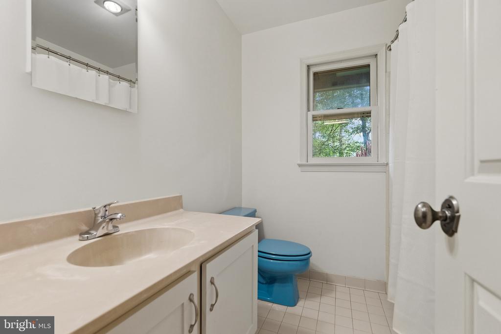 1531 WINDSTONE DRIVE