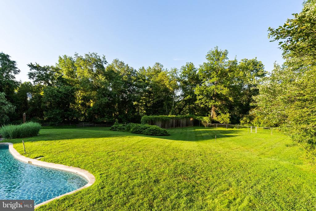 1531 WINDSTONE DRIVE