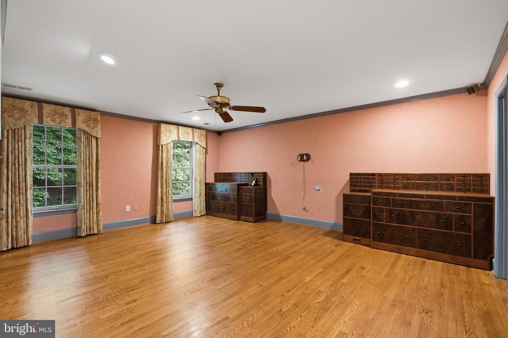 1531 WINDSTONE DRIVE