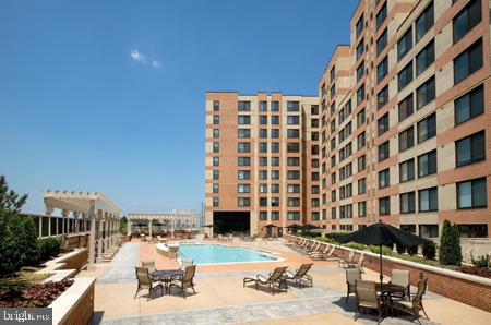 2451 MIDTOWN AVENUE Unit: 917