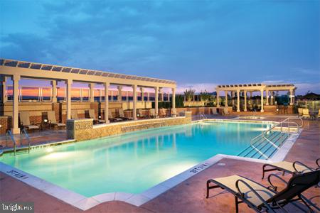 2451 MIDTOWN AVENUE Unit: 917