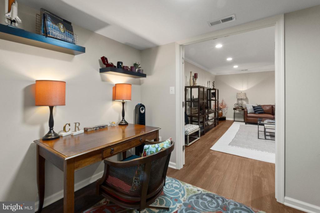 6258 MASEFIELD COURT