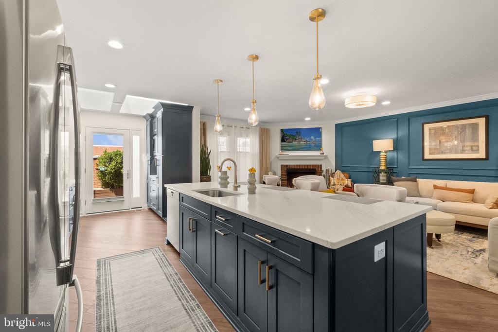 6258 MASEFIELD COURT