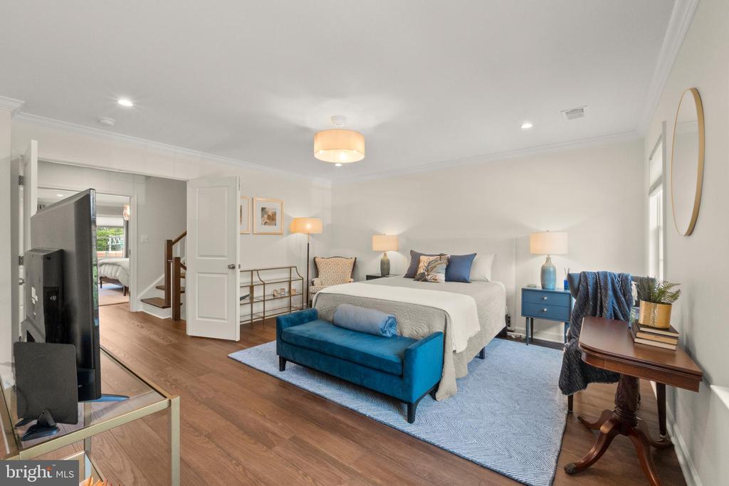 6258 MASEFIELD COURT