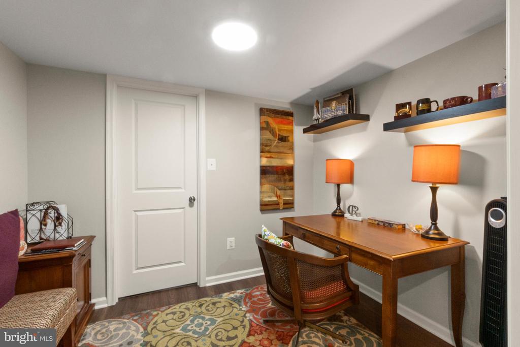 6258 MASEFIELD COURT