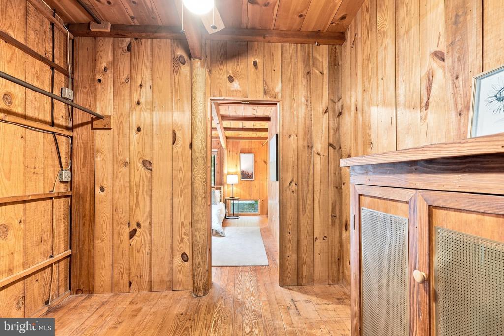 7221 CLIFTON ROAD