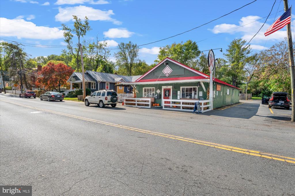 7221 CLIFTON ROAD