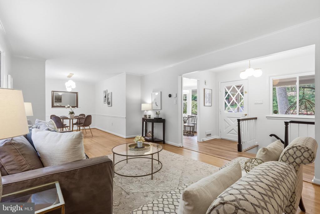 5109 RED FOX DRIVE