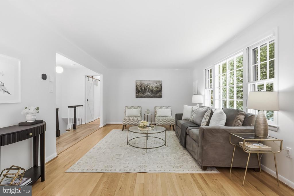 5109 RED FOX DRIVE