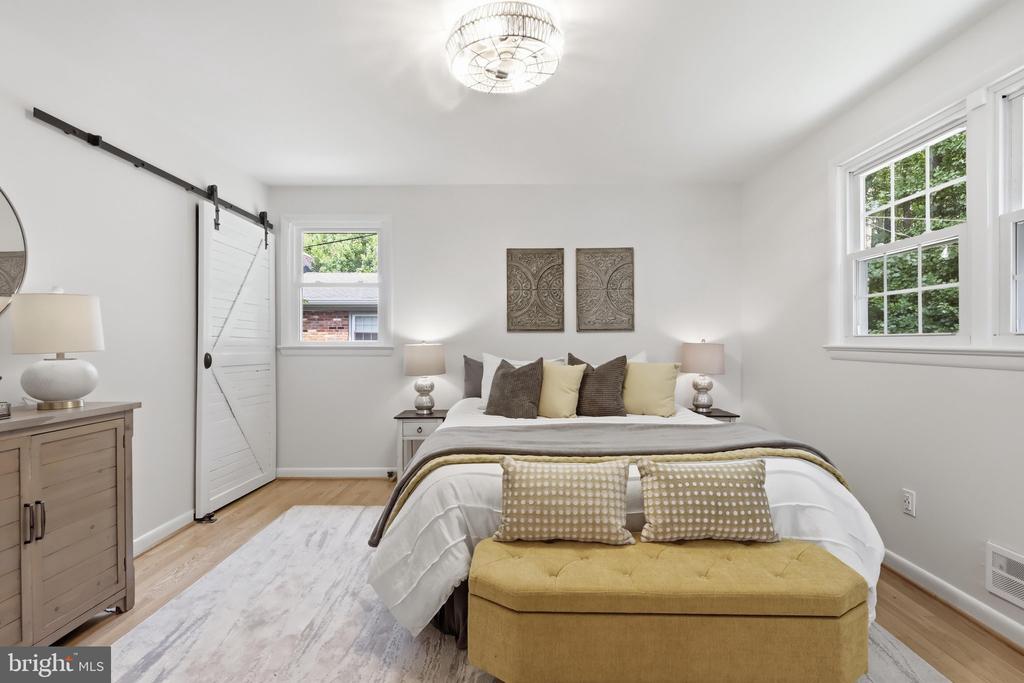 5109 RED FOX DRIVE
