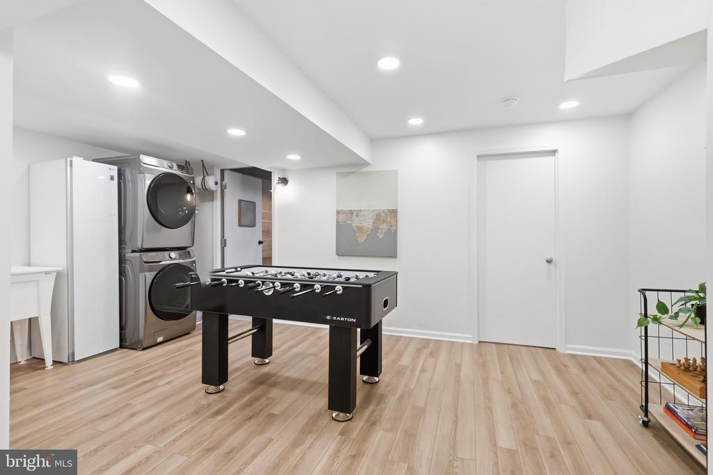 5109 RED FOX DRIVE