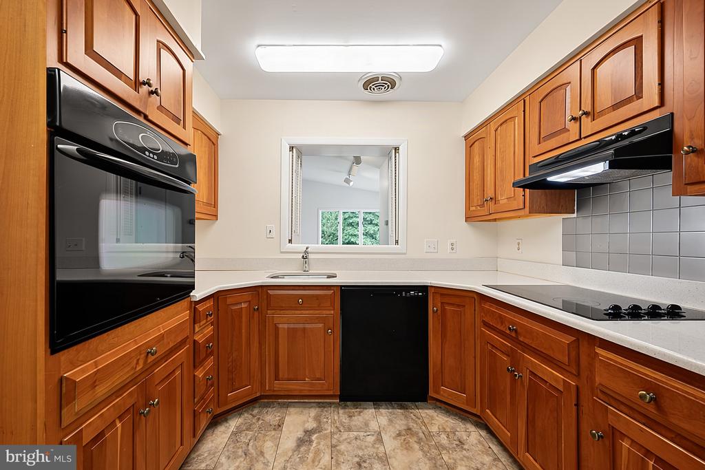 1308 WAKE FOREST DRIVE