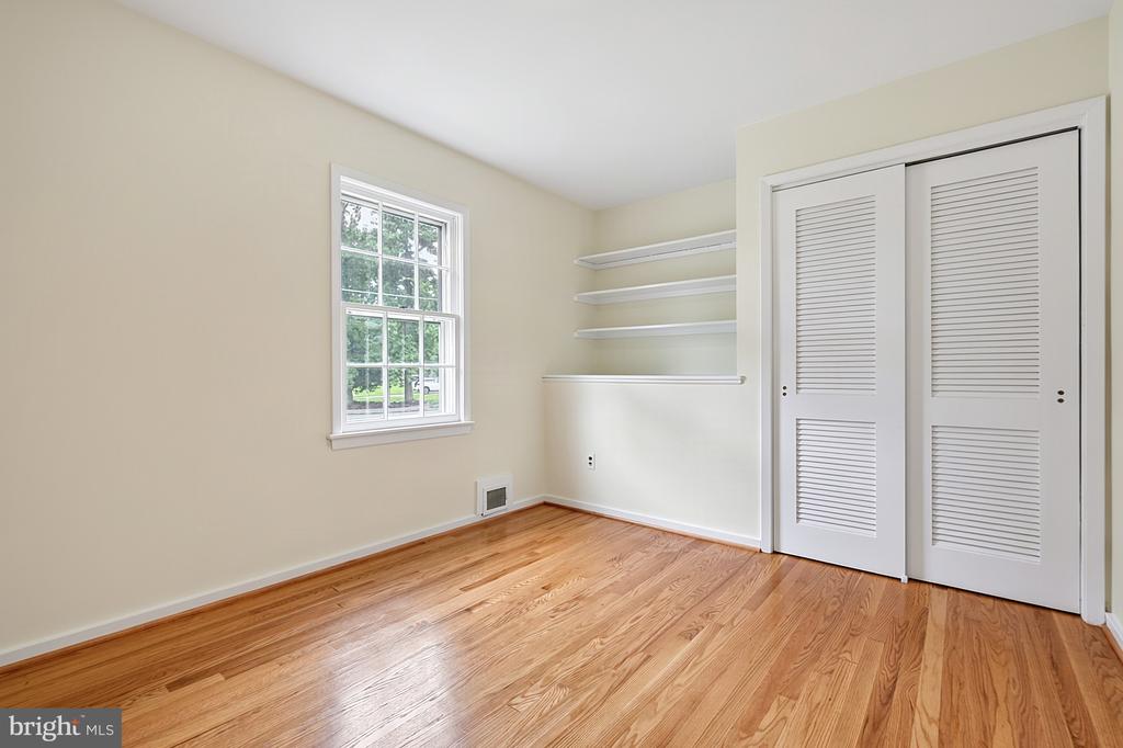 1308 WAKE FOREST DRIVE