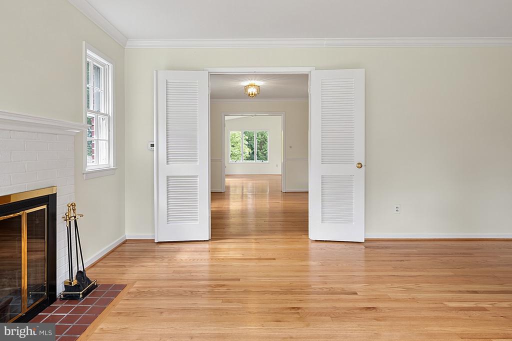 1308 WAKE FOREST DRIVE